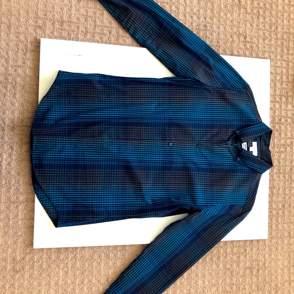 Calvin Klein men’s dress shirt slim fit small